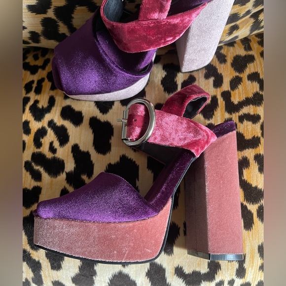 Jeffrey Campbell pink and purple velvet platforms - Picture 2 of 10